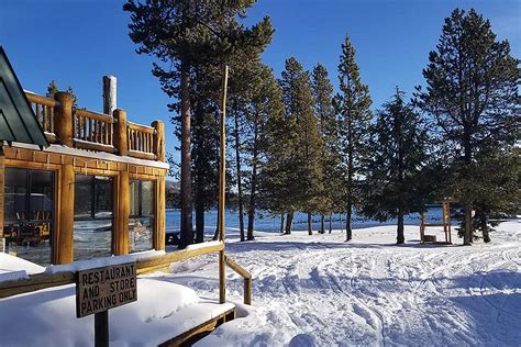 Paulina lake lodge - Such is not the case for Paulina. The 6 to 8 mile tour begins at 10 Mile Sno-Park at over 5,500 feet outside La Pine. It climbs to the falls at over 6,000 feet and Paulina Lake at 6,300 feet.